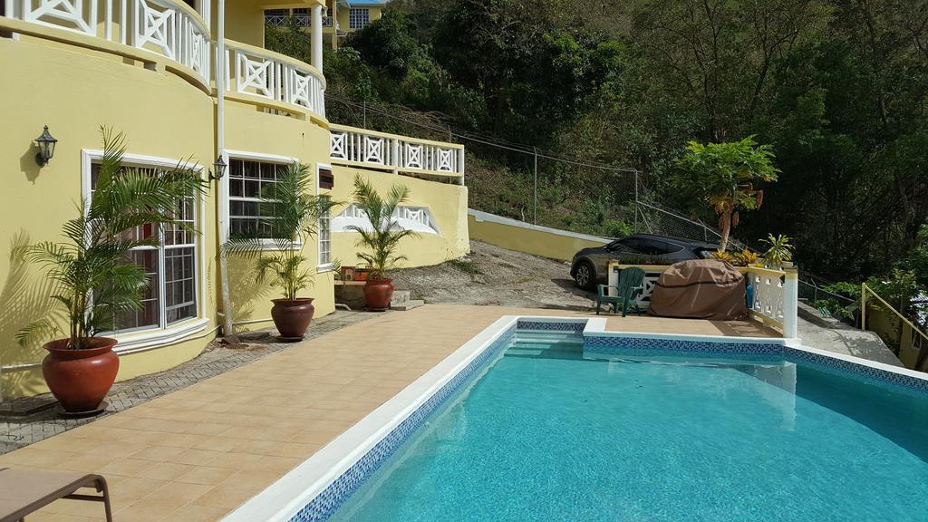Heavenly Suites La Feuillet Екстериор снимка