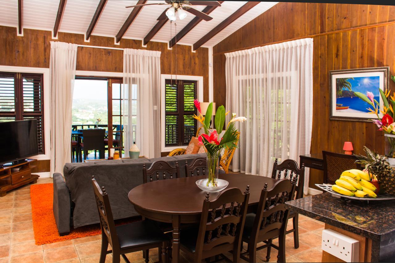 Heavenly Suites La Feuillet Екстериор снимка